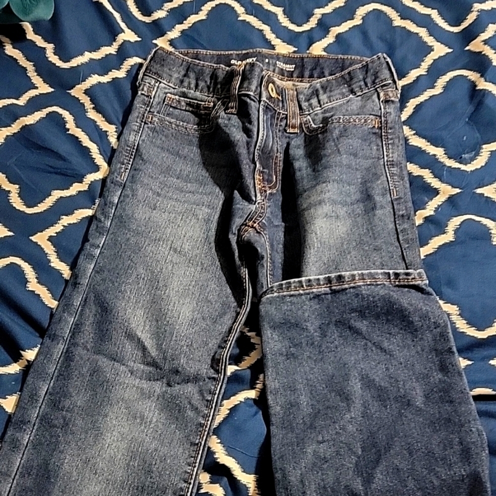 Old navy straight leg jeans !